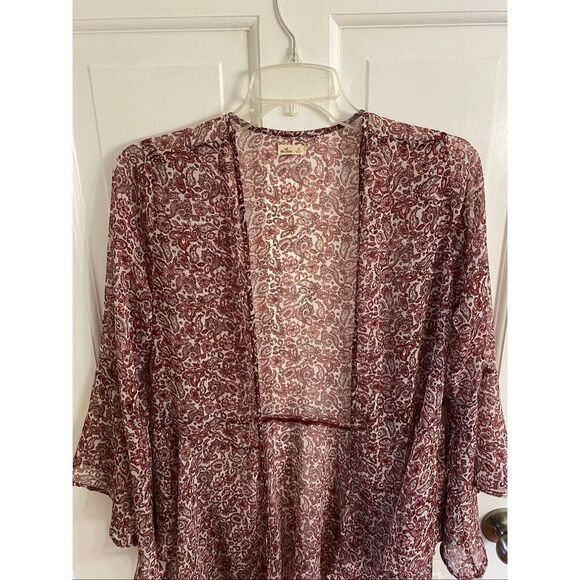 Hollister lightweight floral paisley kimono size XS - Picture 2 of 9